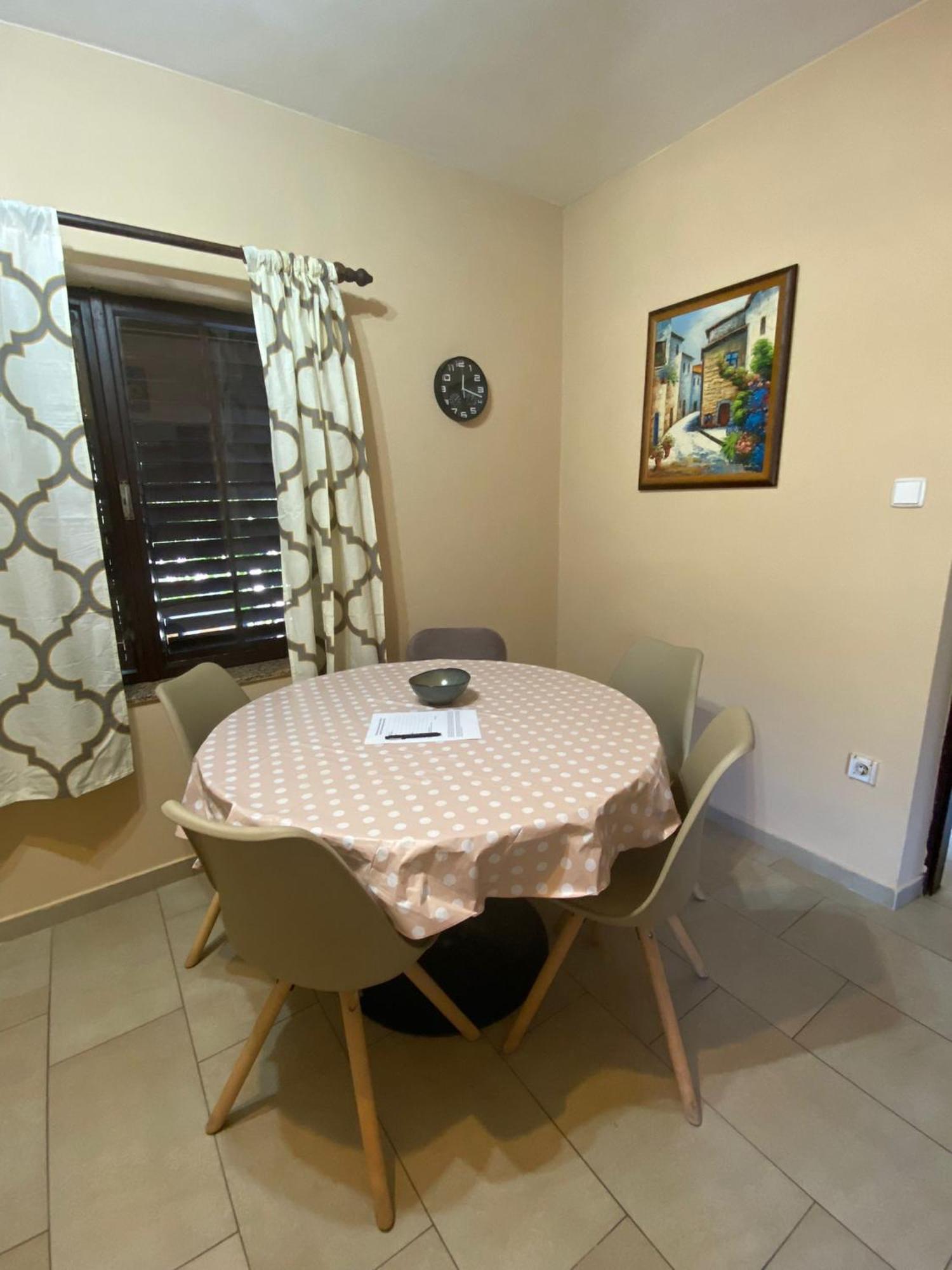 Apartmani Marija Povljana Exteriér fotografie