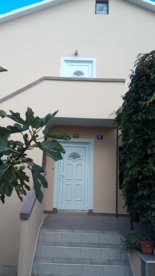 Apartmani Marija Povljana Exteriér fotografie